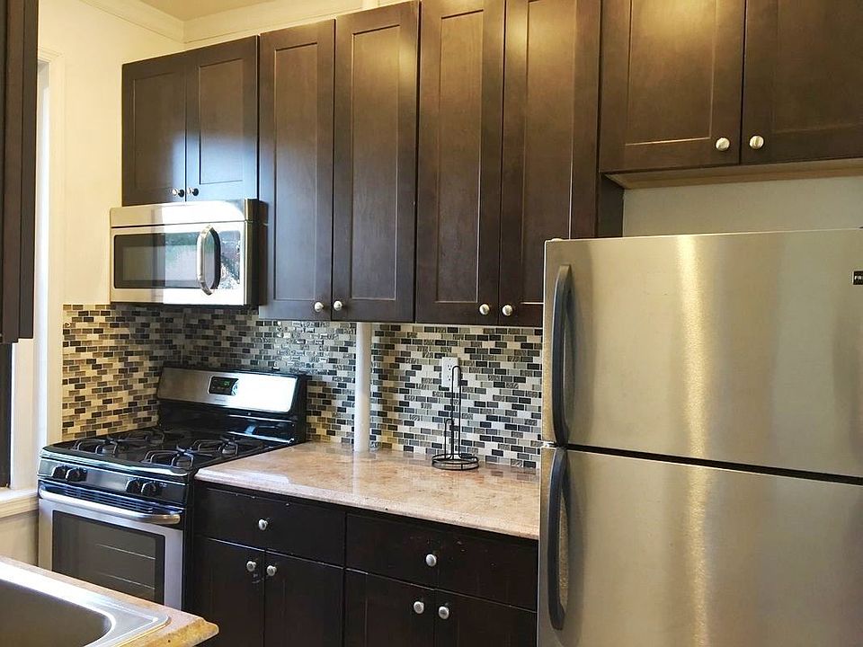 1st image of 2168 35th St APT 2E