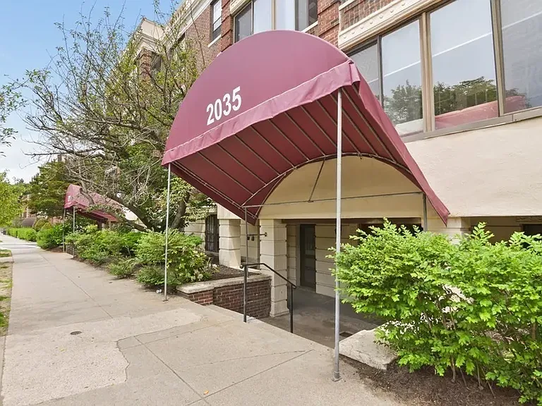2035 Commonwealth Ave #14 — Photo 1