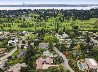 8627 NE 19th Pl, Clyde Hill, WA 98004