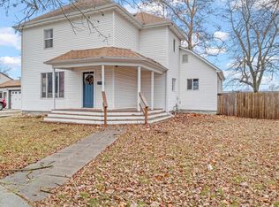 323 W Hill St, Virden, IL