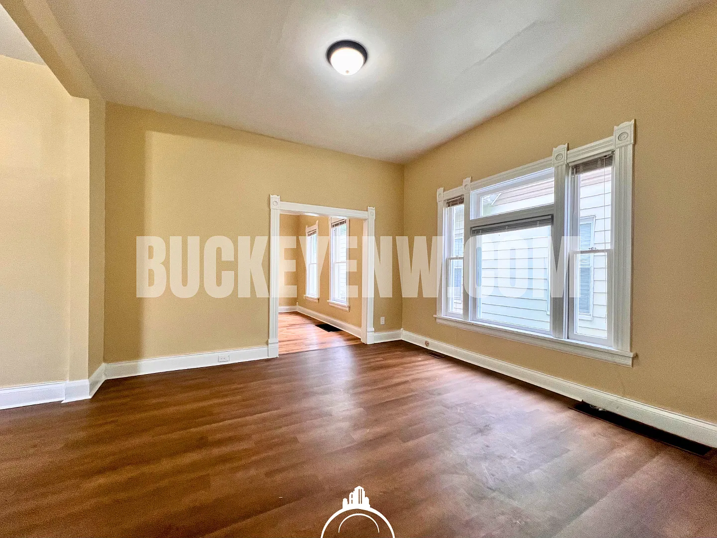 2 Bedroom House — Photo 3