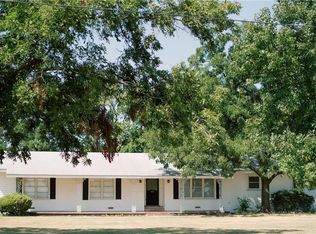 337 Brookshire St, Powell, TX 75153