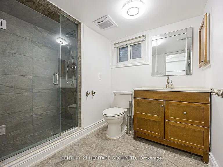 60 Fairway Dr — Photo 18