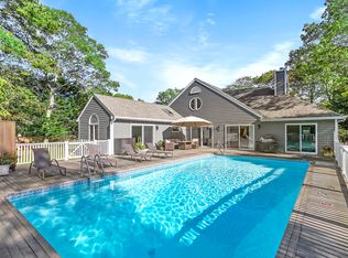 41 Bridle Path, Westhampton Beach, NY 11978