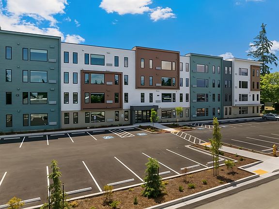 3rd image of 1779 Village Ln SE #106
