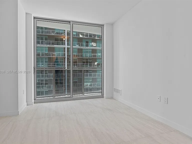 77 SE 5th St #1510 — Photo 20