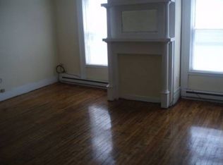 241 Lincoln St APT 2, Worcester, MA 01605