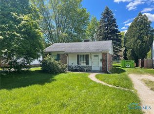 899 Loch Haven Blvd, Maumee, OH 43537