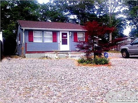 5th image of 611 Buermann Ave