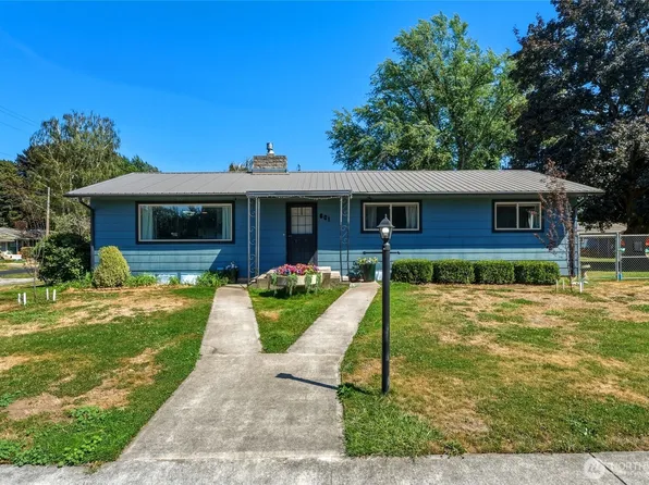 601 Coppei Avenue, Waitsburg, WA 99361