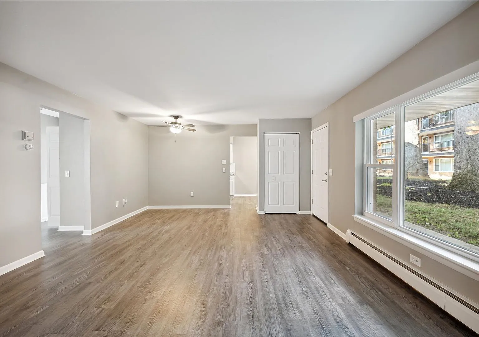 3838 W Sylvania Ave — Photo 3