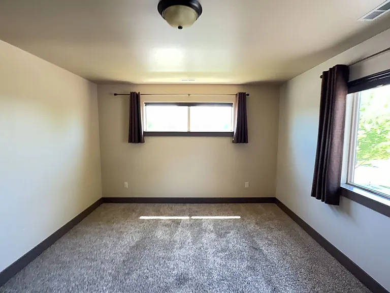 1903 Buckrake Ave — Photo 6