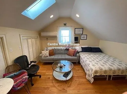 21 Chestnut Hill Ave — Photo 3