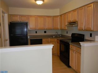 3 Uxbridge Pl, Sewell, NJ 08080