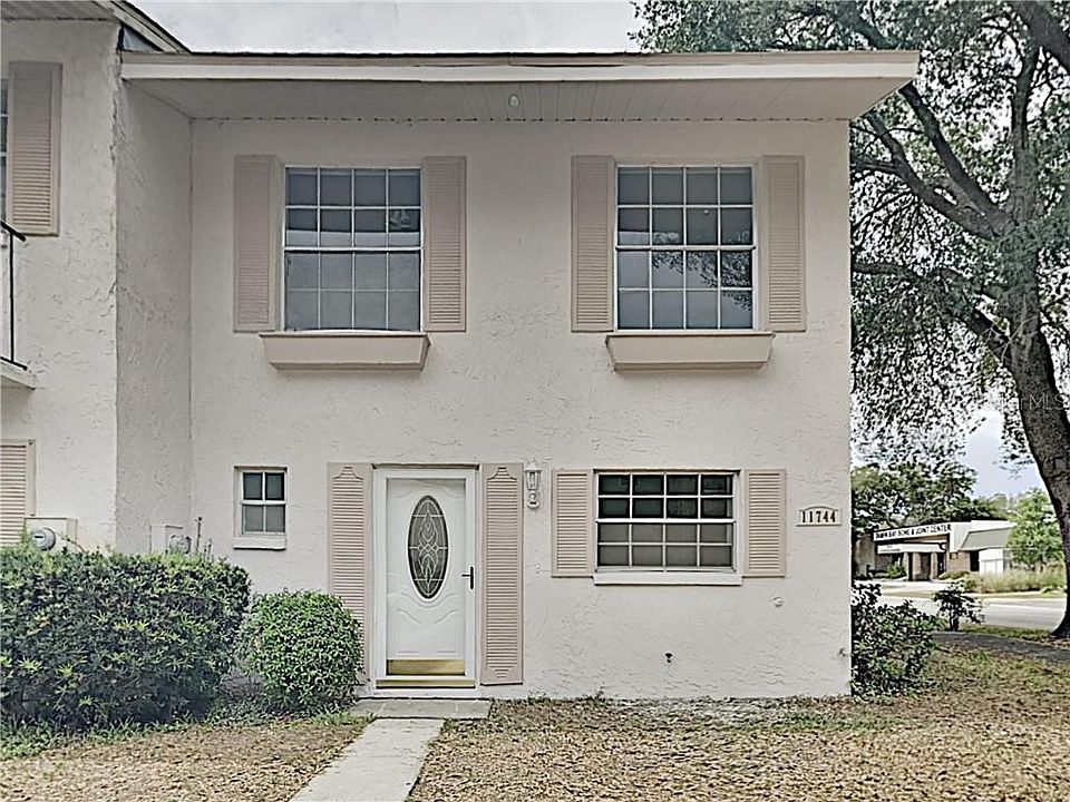 1st image of 11744 Wesson Cir W