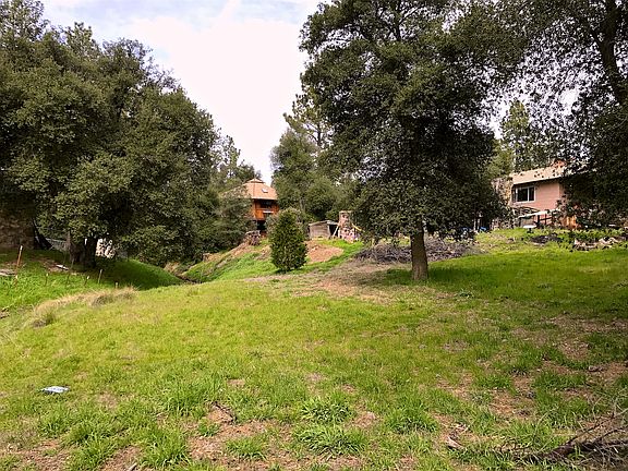 4th image of 28935 Deer Creek Trl