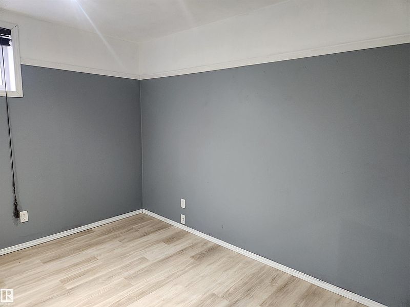 Edmonton House for rent - 4 Bedrooms — photo 16