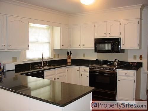 4th image of 6836 Huntfield Dr