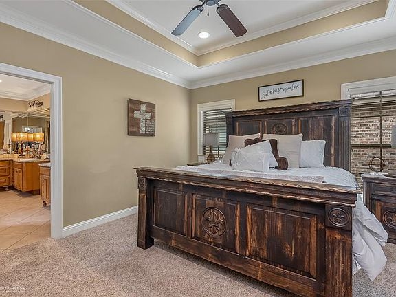 4th image of 100 Button Willow Dr