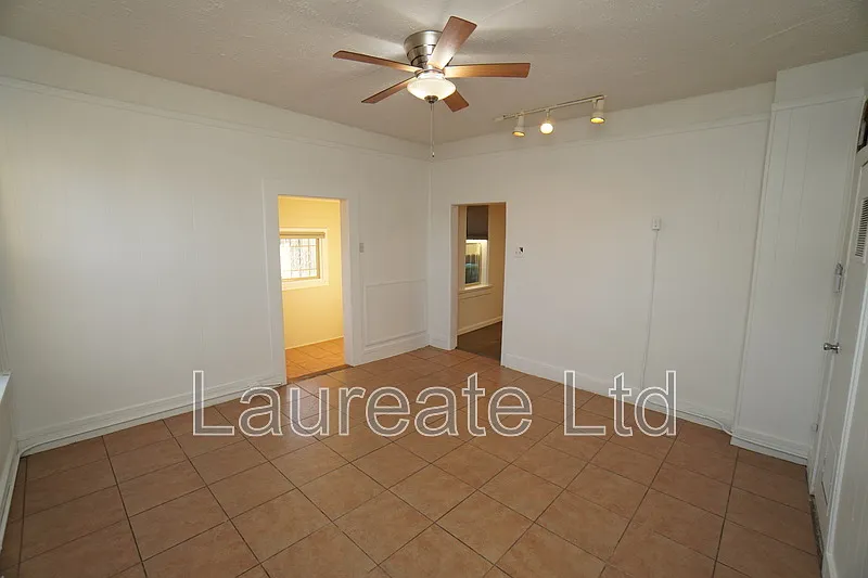 2 bed, 1.0 bath, 800 sqft, $1,695 — Photo 2