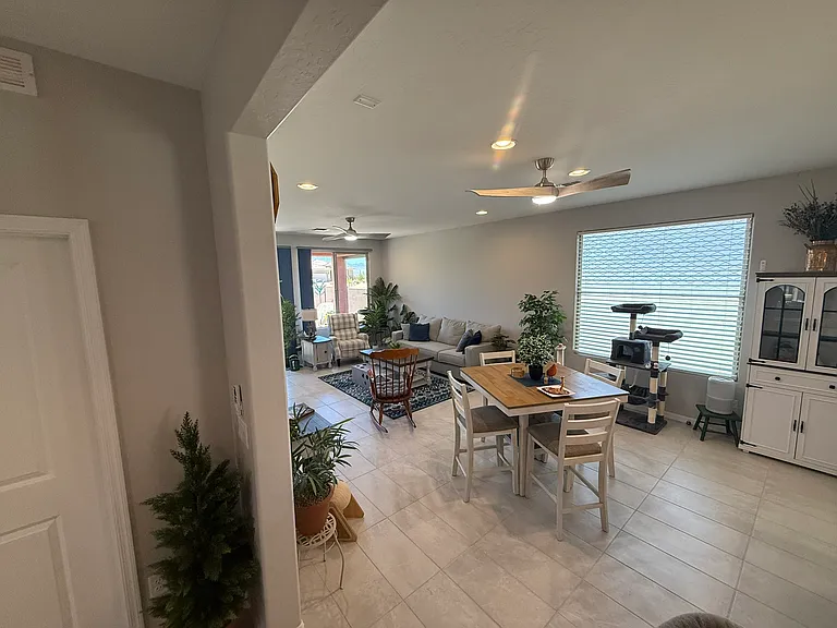 1386 Evening Breeze Ln — Photo 9