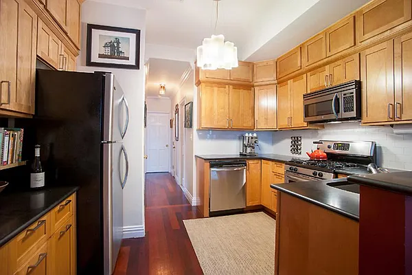 Sold by Corcoran | media 14