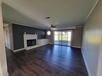4 bed, 1786 sqft, $2,600 — Photo 2