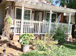 176 Spruce Ave, Menlo Park, CA 94025