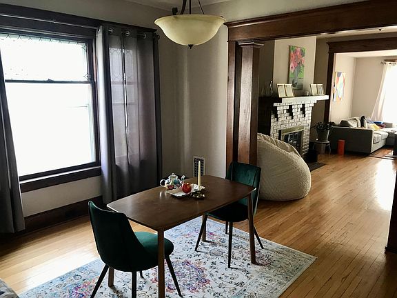3rd image of 480 Woodward Ave
