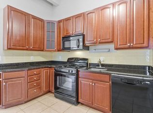 901 R St NW UNIT 2B, Washington, DC 20001