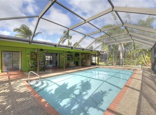 3517 SE Santa Barbara Pl, Cape Coral, FL 33904