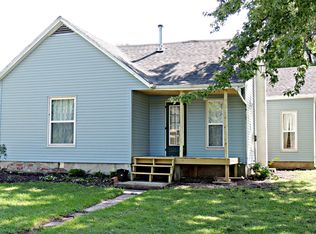 223 N East Ave, Ravenwood, MO 64479