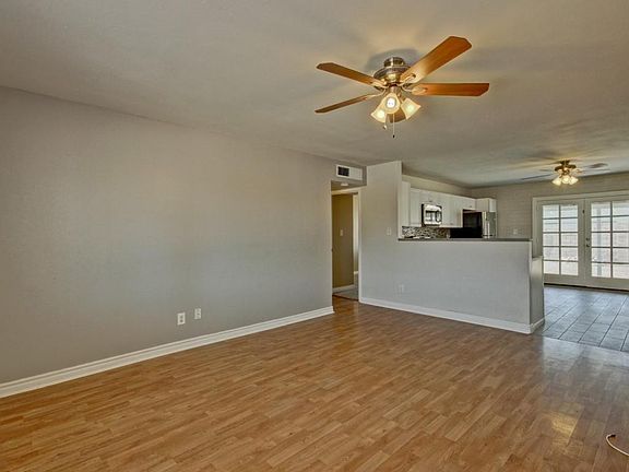 3rd image of 18230 N 34th Dr