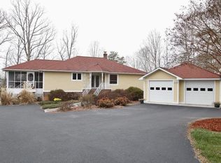 104 Deer Walk Trl, Huddleston, VA 24104