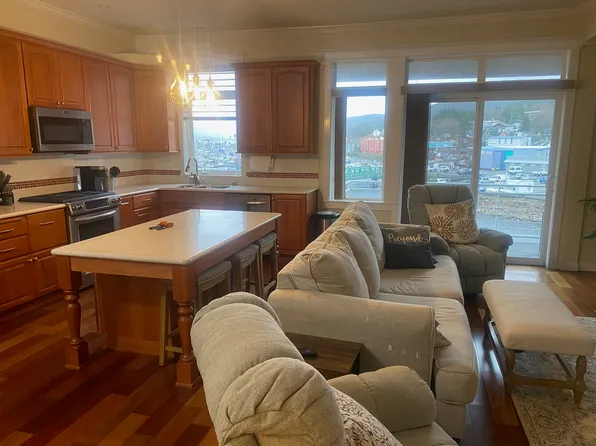 25 Jefferson Way Unit 302, Ketchikan, AK 99901