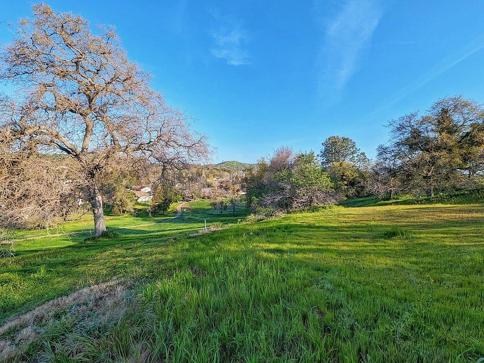 1st image of 390 N Pebble Beach Ct