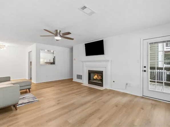 508 Berkeley Woods Dr, Duluth, GA 30096