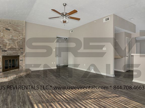 3rd image of 3922 Whitchurch Dr