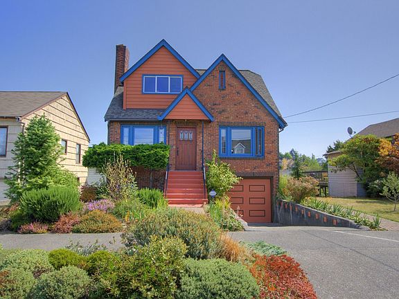 Beautiful landscaping front, sides & rear