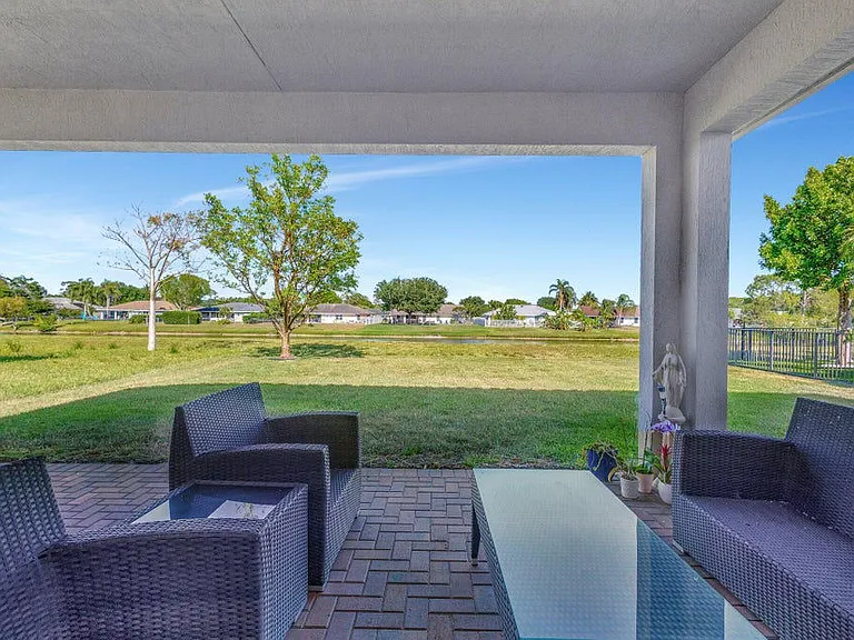 3244 Dunning Dr — Photo 9