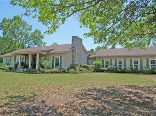 1929 Post Rd, Hortense, GA 31543