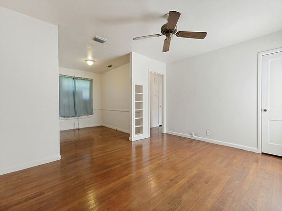 2nd image of 10622 Fern Dr