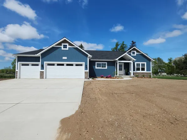 6057 Molli Dr, Allendale, MI 49401