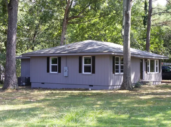 11 Sandy Beach Ter, Rome, GA 30165