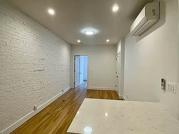 4th image of 56 Troutman St Unit 2