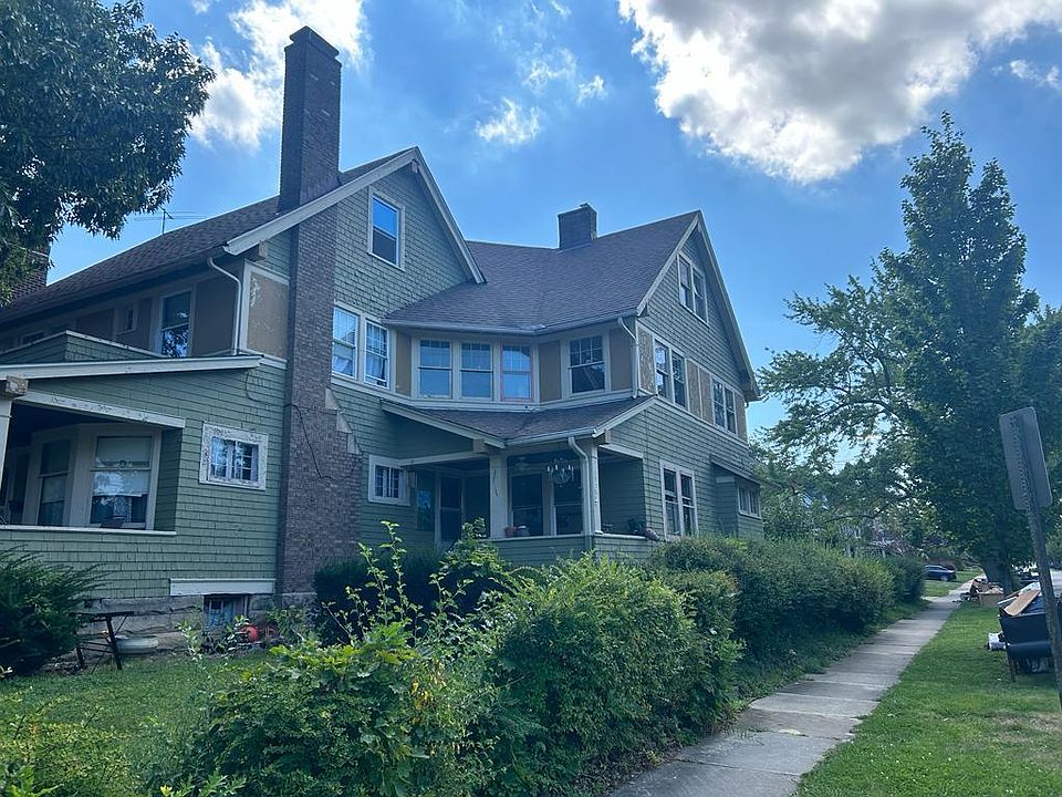 1st image of 16725 Clifton Blvd