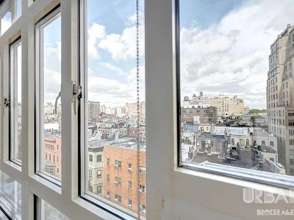 10 West 74th Street image 4 of 18