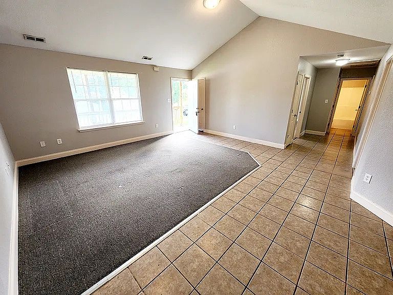 1st image of 7135 Hurst Ln #185