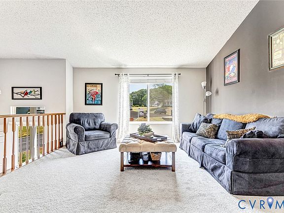 3rd image of 6332 Queens Lace Cir