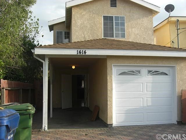 1st image of 1414 E 109th St